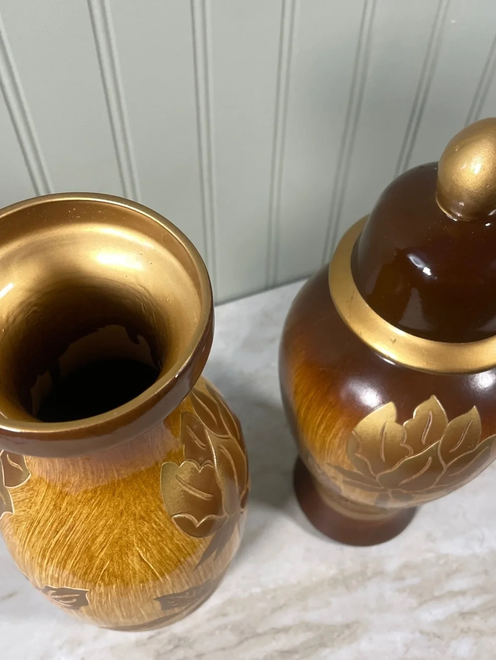 Vintage Floral Woodgrain Vase and Lidded Ginger Jar Set